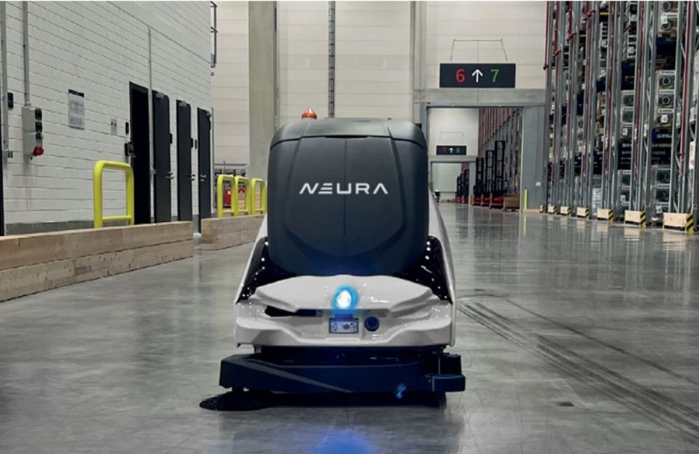 Neura kauft Reinigungs-Roboter-Firma Adlatus